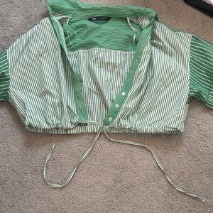 Zara Green and White Striped Cropped Button-Up Top